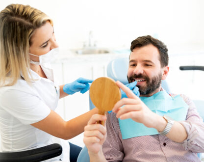 10 Common Symptoms of Periodontal Disease and Its Stages