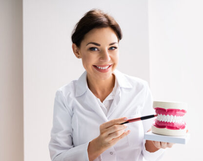 10 Signs You Might Need Dentures