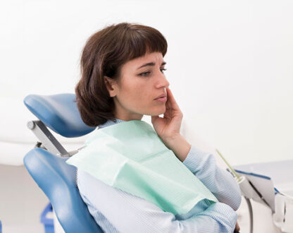 Girl at the dental clinic in Markham, New Delhi Dental for teeth pain.