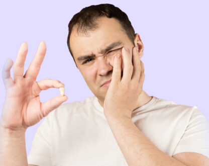 Man holding a broken teeth in Markham, ON.